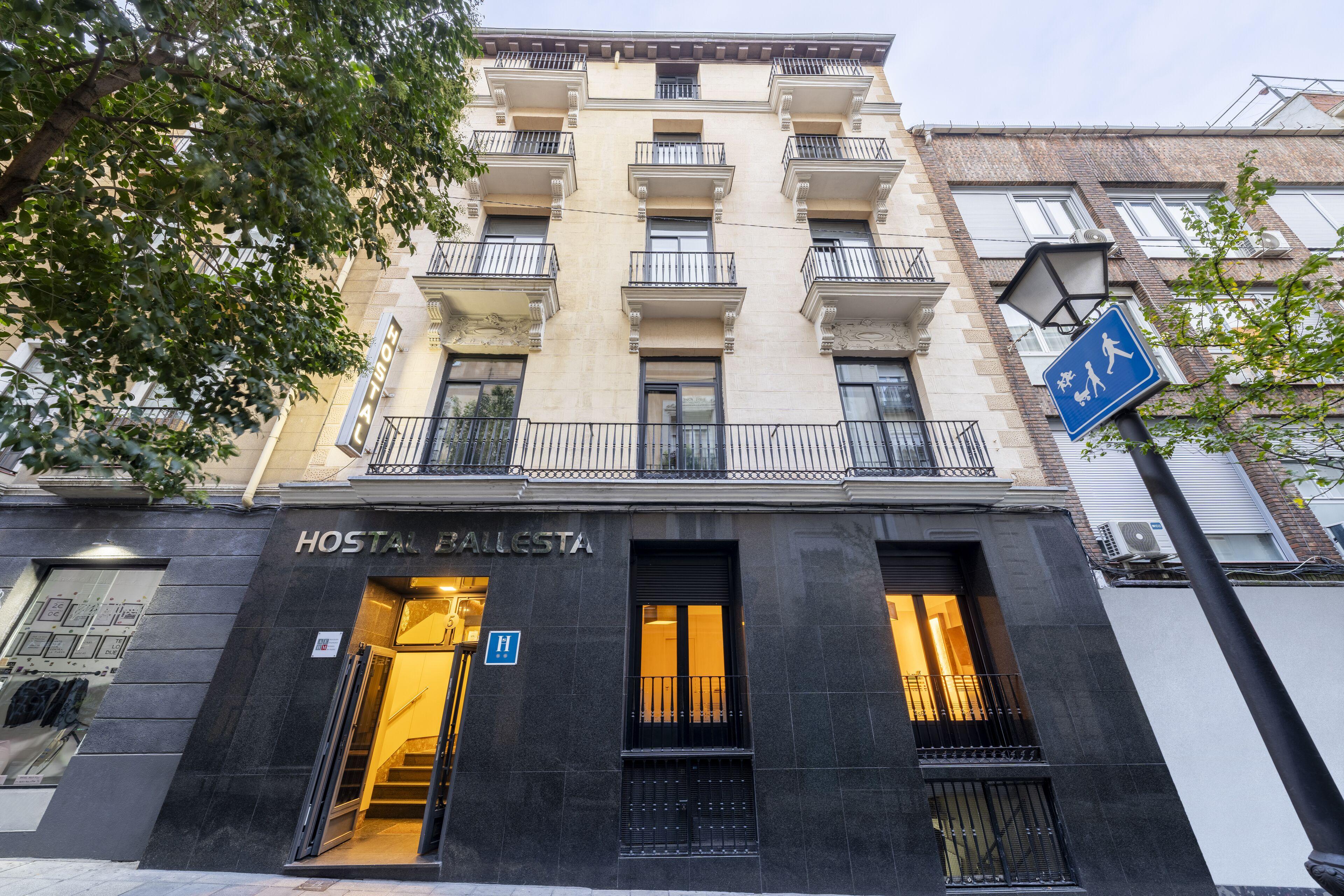 Hostal Ballesta — Fotos 2
